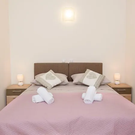 Ivan's Holiday House With Private Swimming Pool Klis