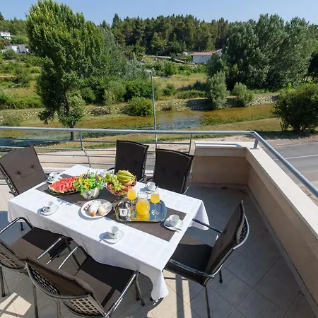 Ivan's Holiday House With Private Swimming Pool